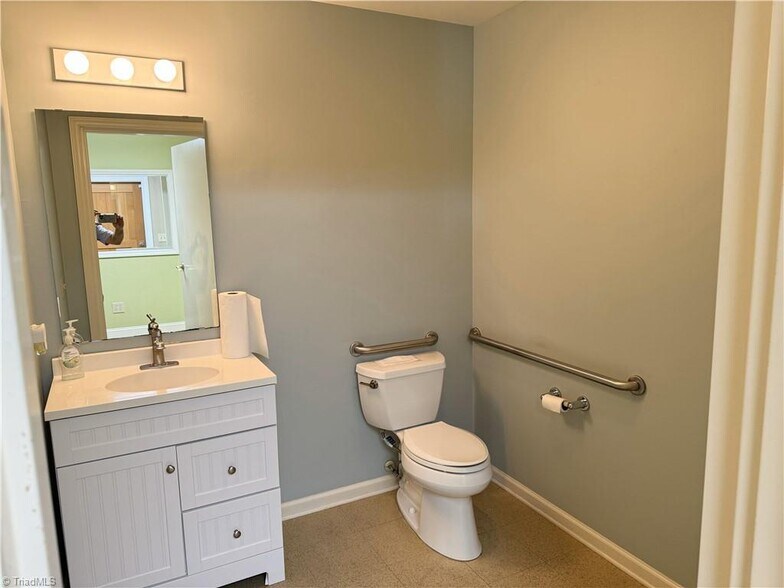 More Photos Of 150 Pine Ridge Rd, Mount Airy Warehouse For Sale