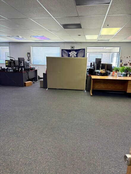 More Photos Of 333 W Nye Ln, Carson City Office For Sale