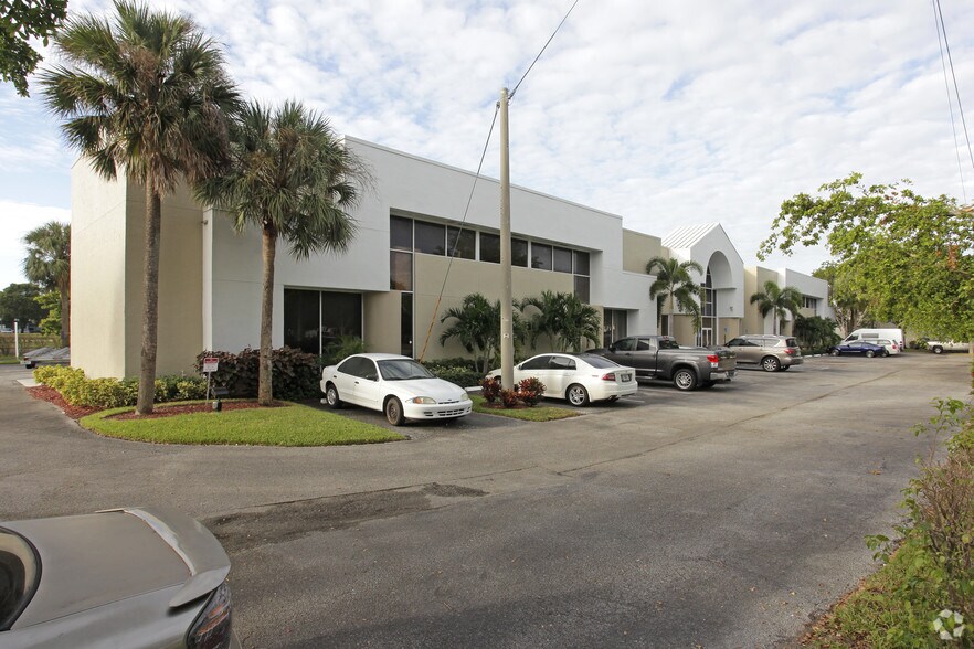 Primary Photo Of 2150 NW 33rd St, Pompano Beach Warehouse For Sale