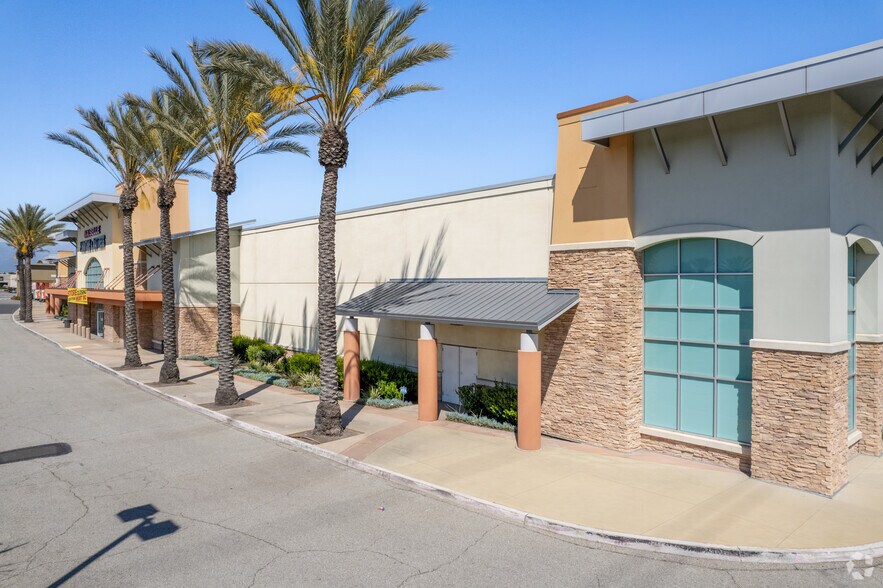 More Photos Of 14659 Ramona Ave, Chino Department Store For Lease