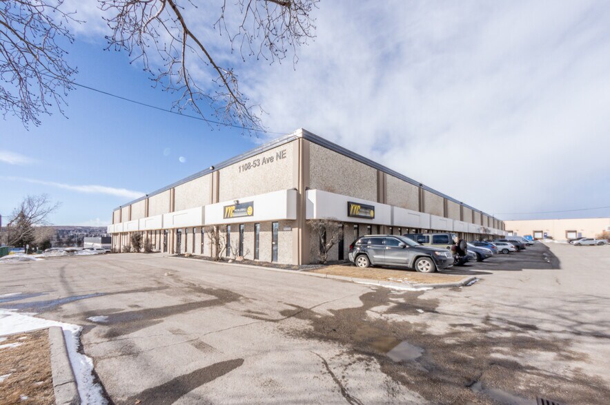More Photos Of 1108 53rd Ave NE, Calgary Warehouse For Lease