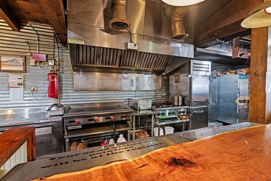 More Photos Of 105 James Canyon Highway, Cloudcroft Restaurant For Sale