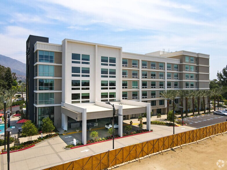 More Photos Of 130 W Huntington Dr, Arcadia Hotel For Sale