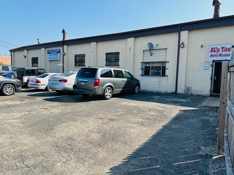 More Photos Of 3816 Grandview Ave, Gurnee Warehouse For Sale
