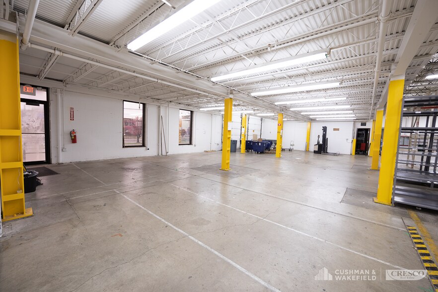 More Photos Of 3301-3357 Saint Clair Ave, Cleveland Warehouse For Lease
