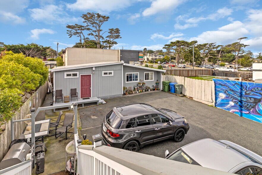 More Photos Of 883 Lighthouse Ave, Monterey General Retail For Sale