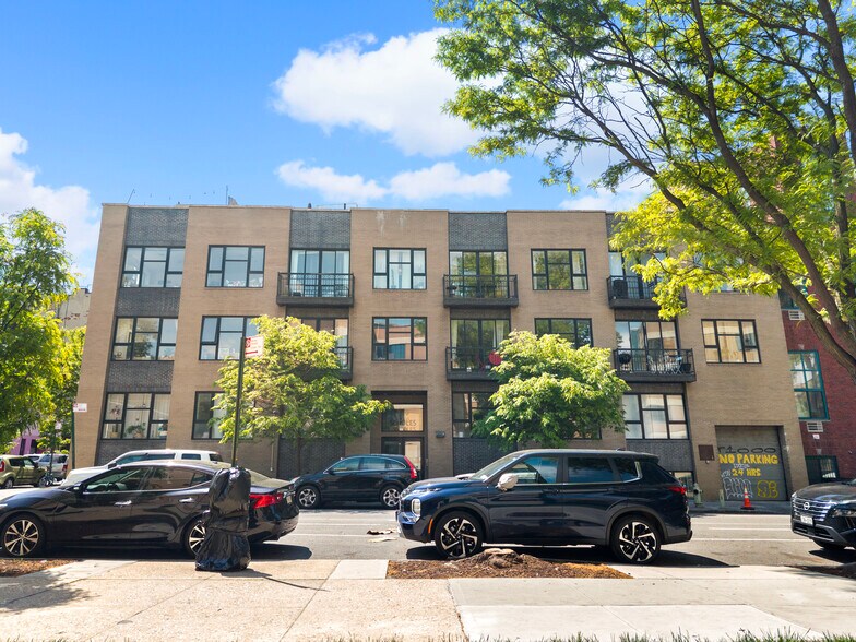 More Photos Of 180 Scholes St, Brooklyn Apartments For Sale