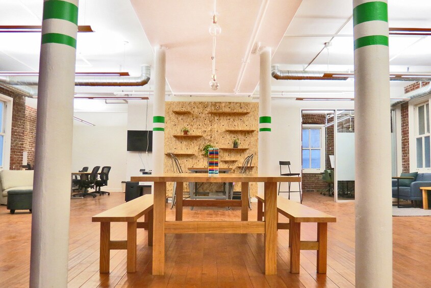 More Photos Of 45-49 Powell St, San Francisco Loft Creative Space For Lease