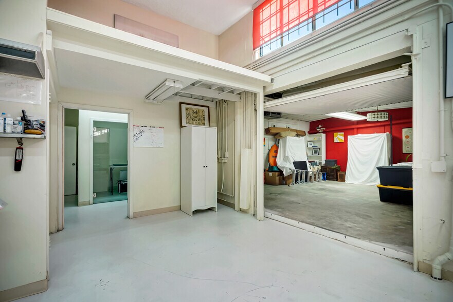 More Photos Of 11915 Inglewood Ave, Hawthorne Medical For Sale