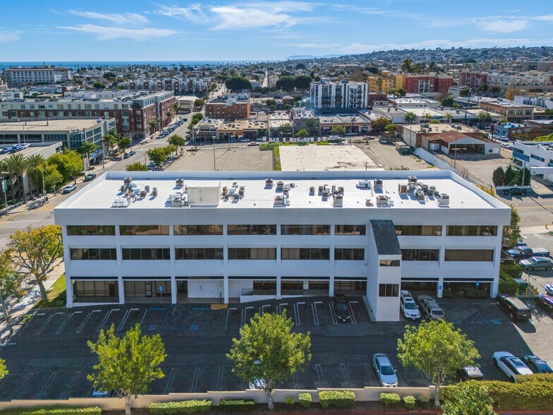 More Photos Of 302 W 5th St, San Pedro Office For Sale