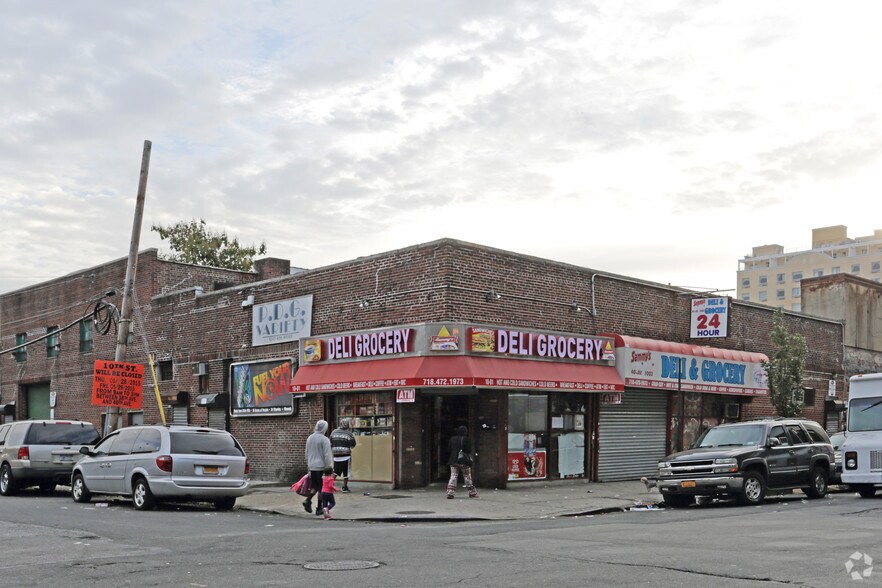 More Photos Of 10-01-10-03 40th Ave, Long Island City Warehouse For Lease