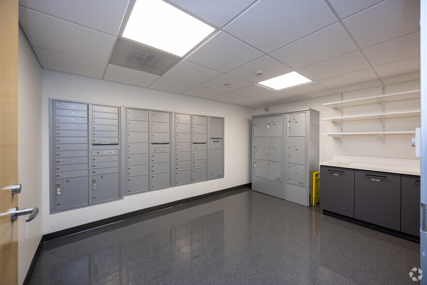 More Photos Of 3475 Piedmont Rd NE, Atlanta Office For Lease