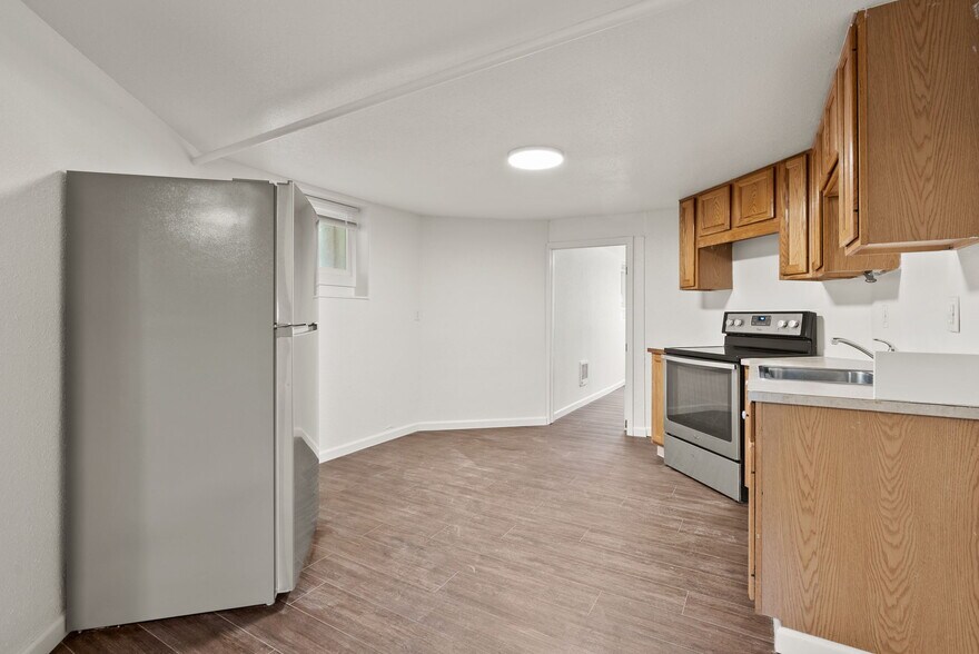 More Photos Of 2003 W 10th Ave, Spokane Apartments For Sale