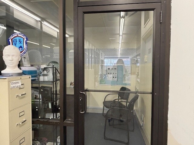 More Photos Of 714 New Bridge St, Jacksonville Storefront For Lease