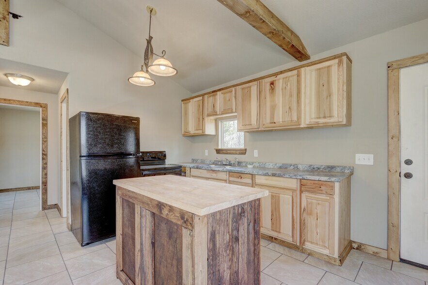 More Photos Of 27210 S Highway 125, Afton Apartments For Sale