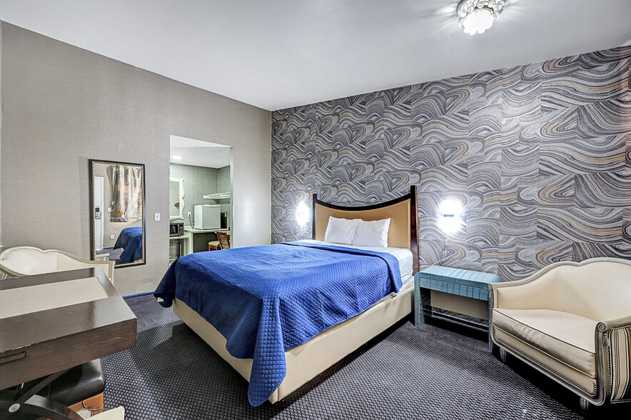 More Photos Of 2855 Fremont St, Las Vegas Hotel For Sale