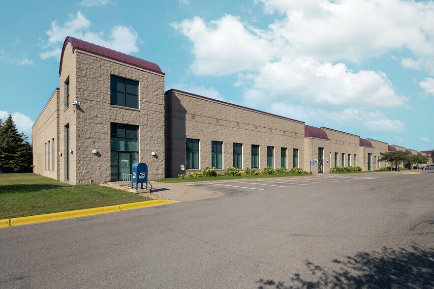 More Photos Of 723-739 Kasota Ave SE, Minneapolis Light Manufacturing For Lease