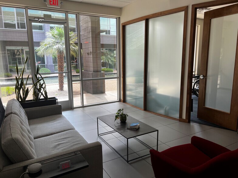 More Photos Of 1095 W Rio Salado Pky, Tempe Office For Lease