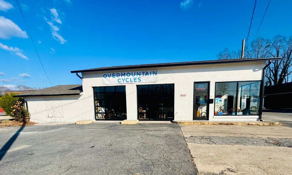 More Photos Of 510 N Green St, Morganton Freestanding For Lease