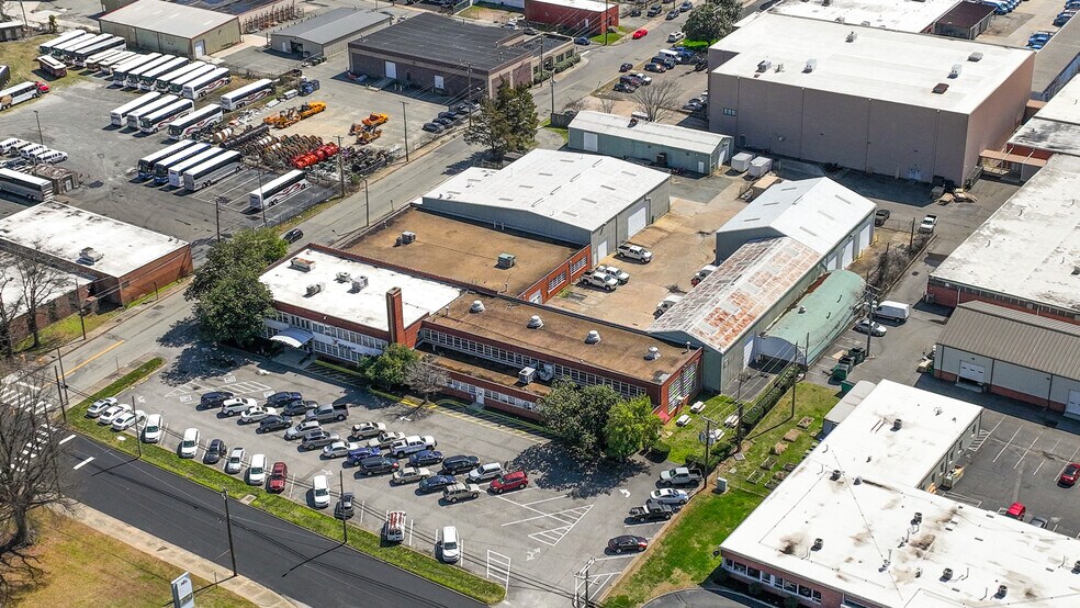 Primary Photo Of 1901 Westwood Ave, Richmond Warehouse For Sale