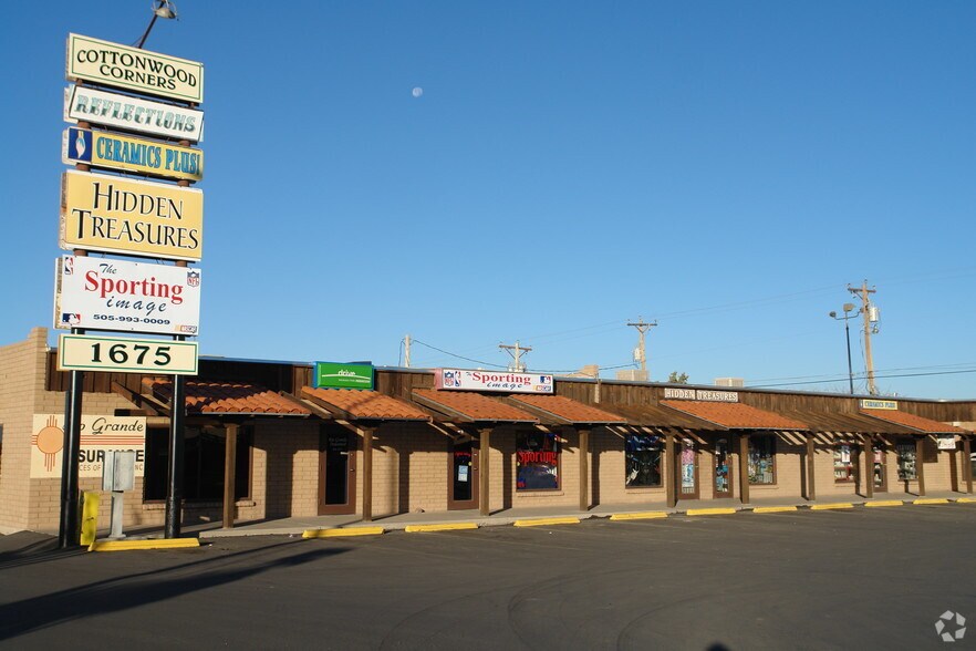 More Photos Of 1675 E Lohman Ave, Las Cruces Storefront For Lease