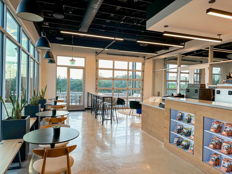 More Photos Of 2719 N Loop W 1604, San Antonio Coworking Space