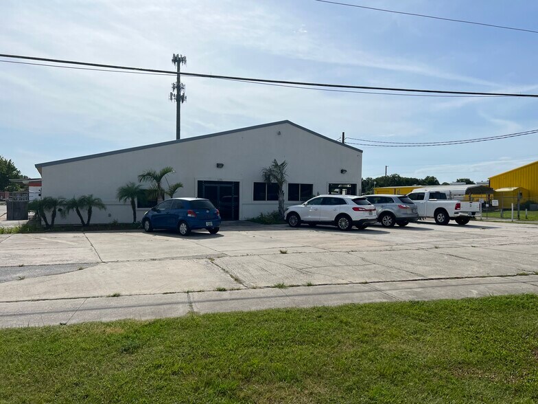 Primary Photo Of 1200 S John Young Pky, Kissimmee Auto Repair For Sale