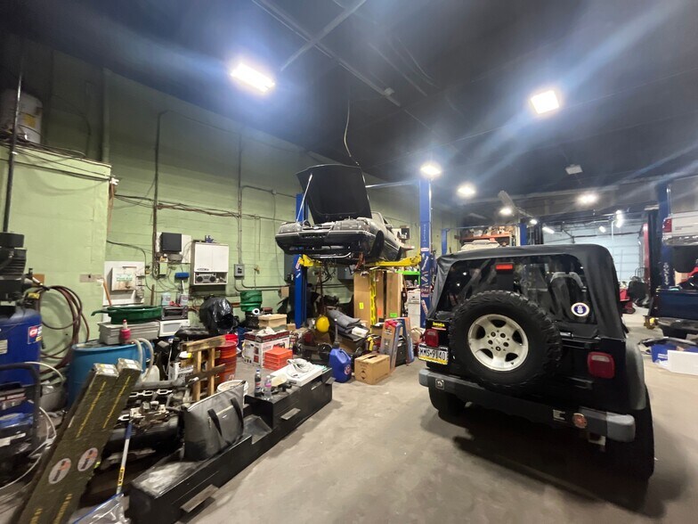 More Photos Of 4710 Blakiston St, Philadelphia Industrial For Sale