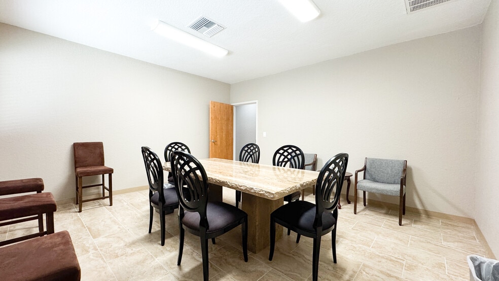 More Photos Of 3830 S Florida Ave, Lakeland Office For Lease