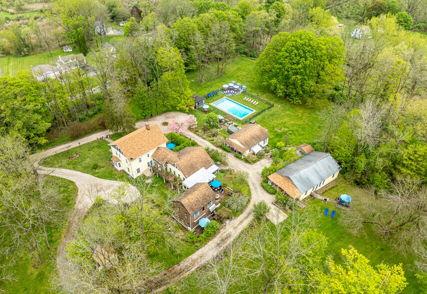 More Photos Of 18 Stagecoach Ln, Amenia Specialty For Sale