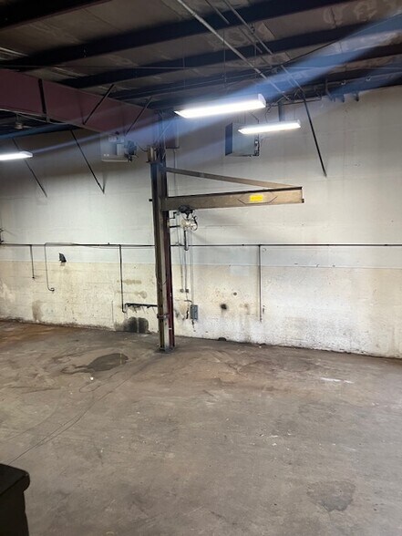 More Photos Of W6246 County Road BB, Appleton Manufacturing For Lease