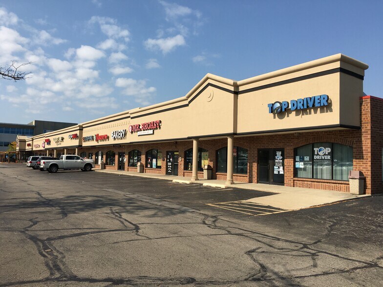 More Photos Of 2150-2290 Ogden Ave, Aurora Unknown For Lease