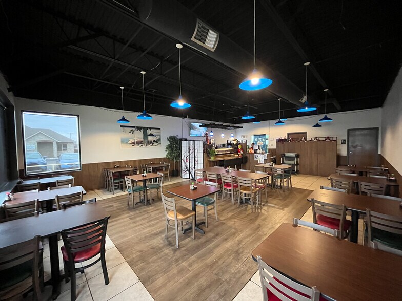 More Photos Of 240 N Main St, Haysville Storefront Retail Office For Sale
