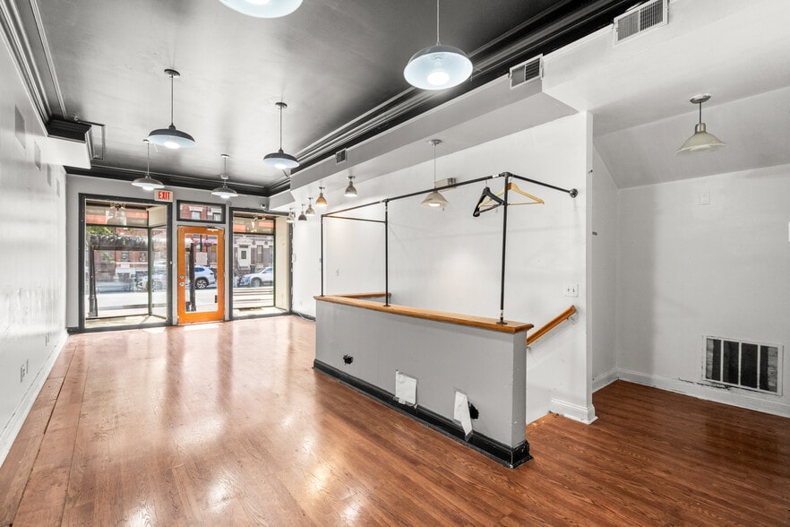 More Photos Of 736 Washington St, Hoboken Storefront Retail Residential For Lease