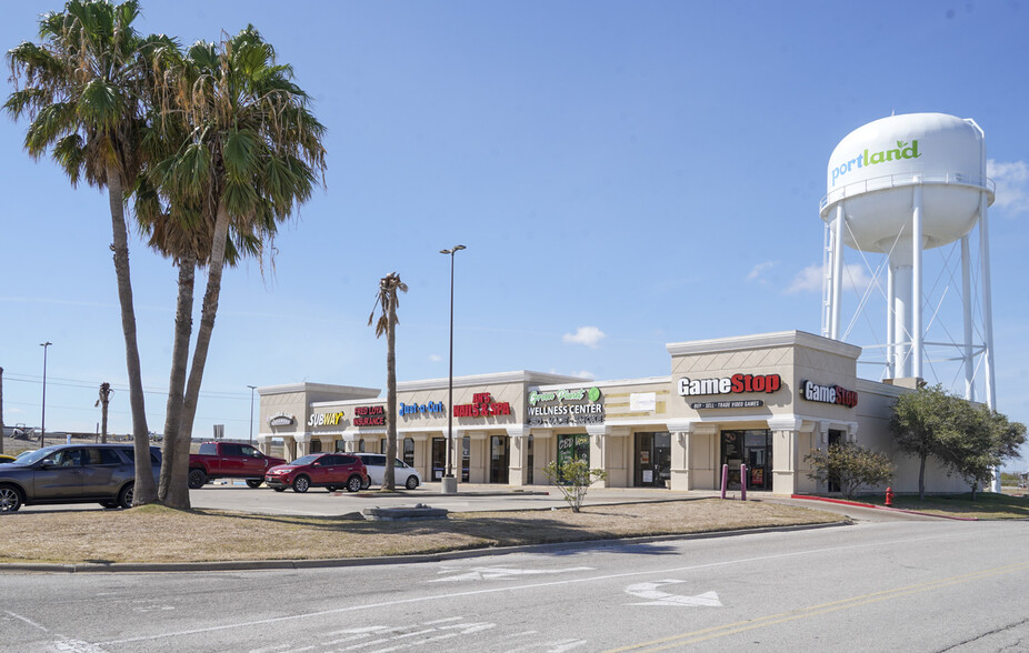 Primary Photo Of 2030 W US Highway 181, Portland Storefront Retail Office For Lease