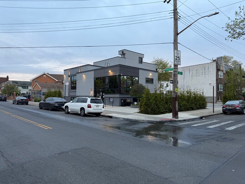 More Photos Of 3915 Flatlands Ave, Brooklyn Office For Lease
