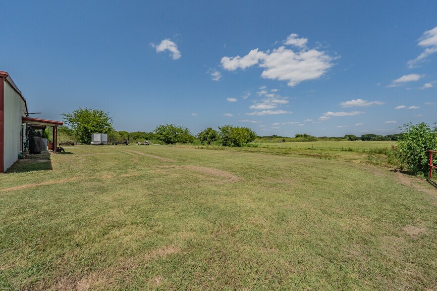 More Photos Of 4444 FM 933, Whitney Flex For Sale