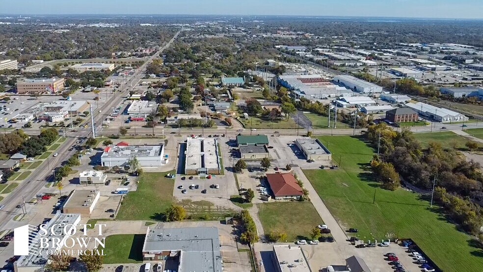 More Photos Of 333 N Shiloh Rd, Garland Medical For Lease