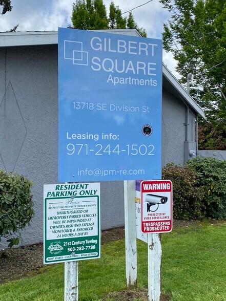 More Photos Of 13718 SE Division St, Portland Apartments For Sale