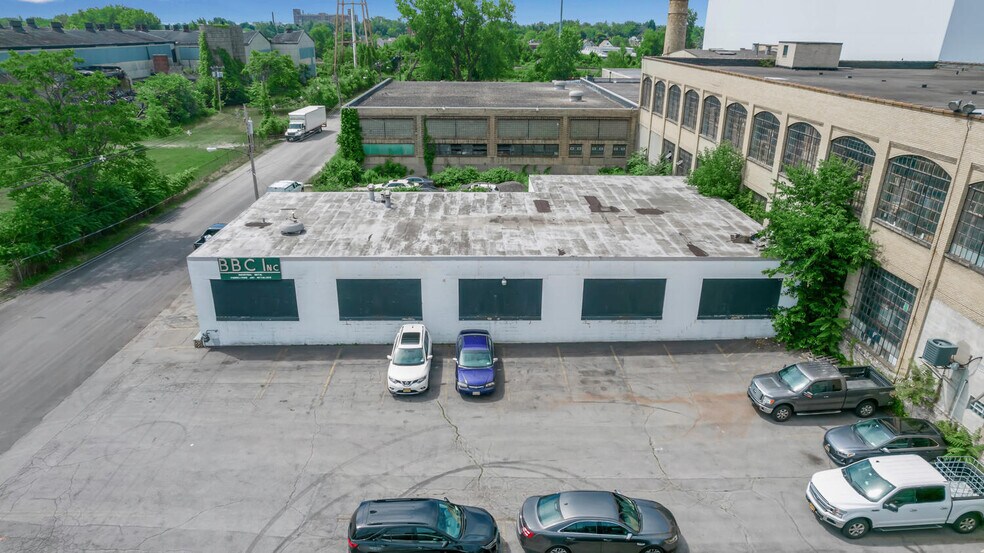 More Photos Of 142 Dutton Ave, Buffalo Warehouse For Sale