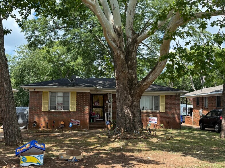 More Photos Of ,  Unknown For Sale