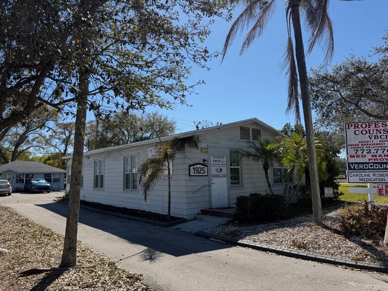 Primary Photo Of 1925 20th St, Vero Beach Office For Sale