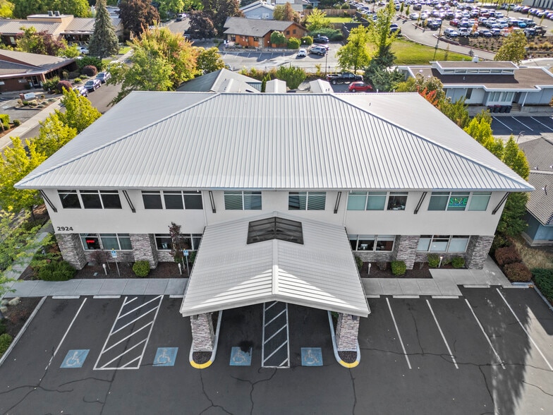 More Photos Of 2924 Siskiyou Blvd, Medford Medical For Sale