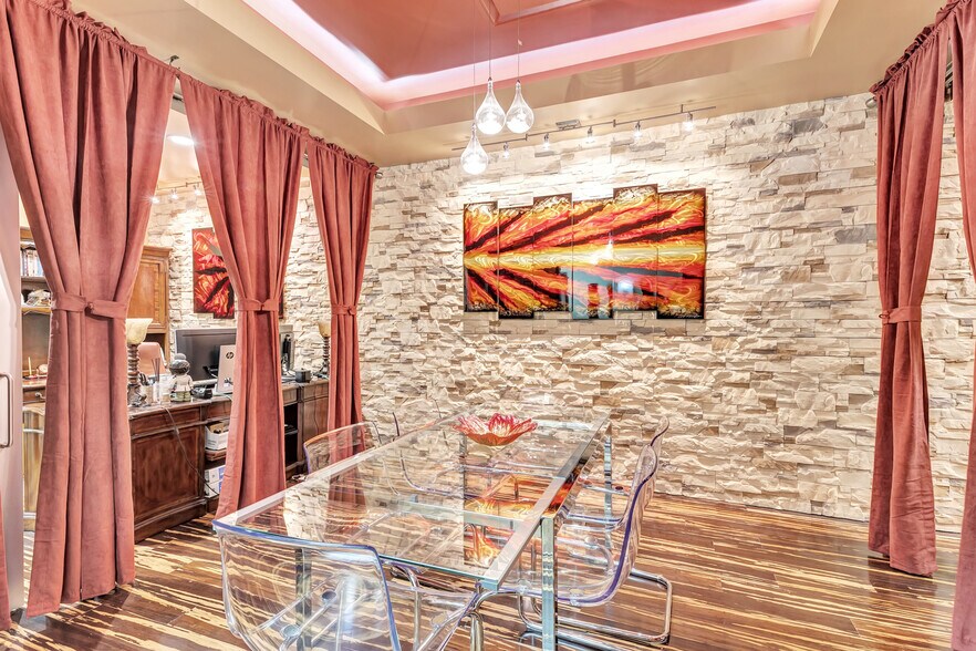 More Photos Of 2411 Holmgren Way, Green Bay Healthcare For Lease