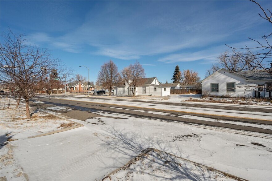 More Photos Of 1919 Morrie Ave, Cheyenne Office For Sale