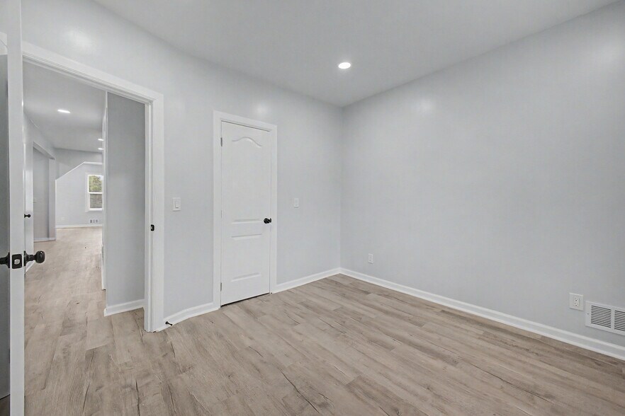 More Photos Of 3808 Monterey St, Detroit Apartments For Sale