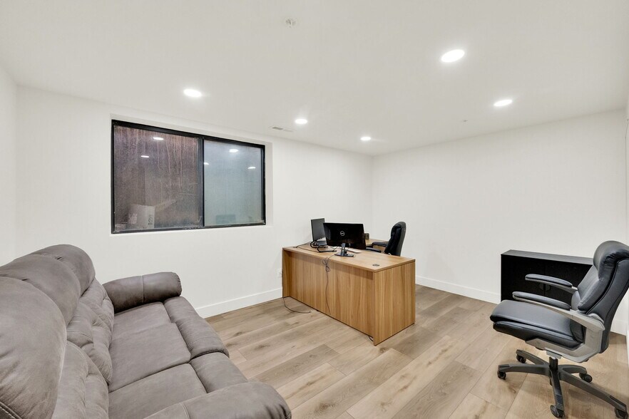 More Photos Of 10885 S State St, Sandy Medical For Sale