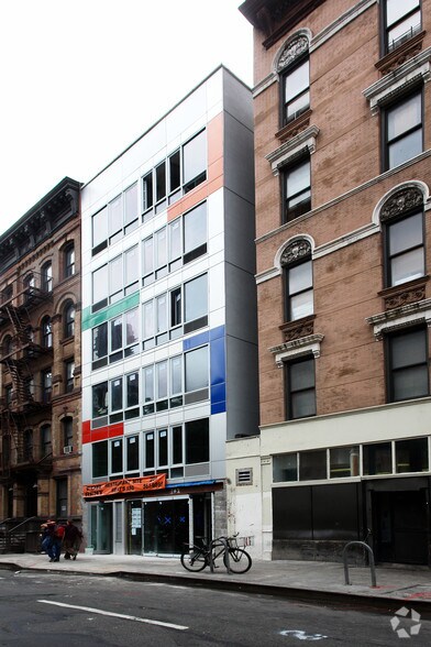 More Photos Of 362 W 53rd St, New York Storefront Retail Residential For Sale