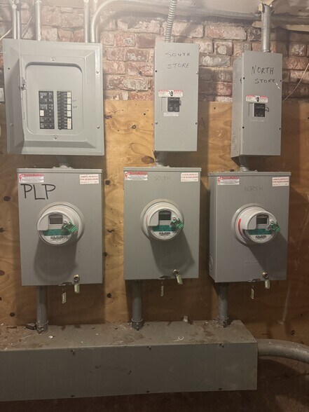 More Photos Of 1695 Lexington Ave, New York Apartments For Sale