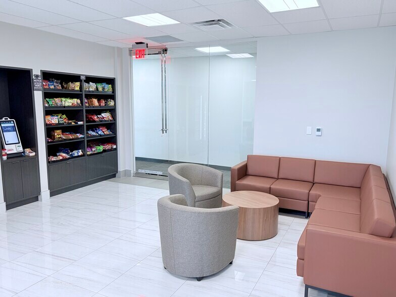 More Photos Of 1050 Central Expy S, Allen Office For Lease